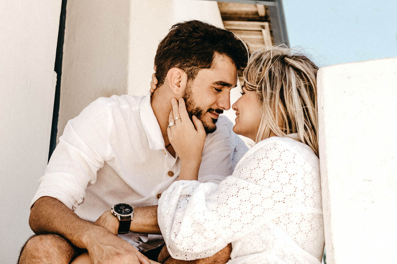 BUILDING HEALTHY RELATIONSHIPS